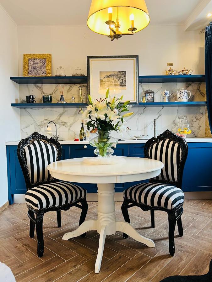 La Dolce Vita Luxury Apartments With Best Free Private Parking In City Center PUY Eksteriør bilde