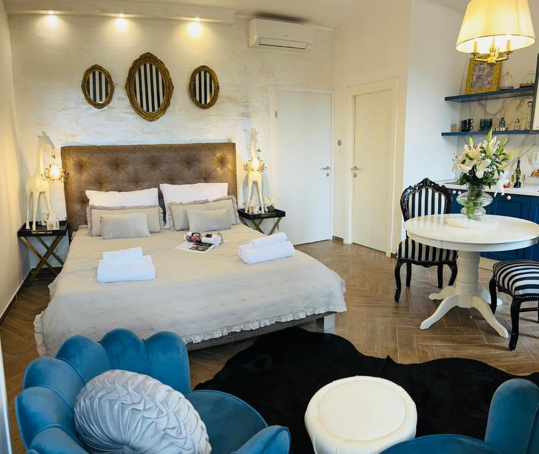 La Dolce Vita Luxury Apartments With Best Free Private Parking In City Center PUY Eksteriør bilde